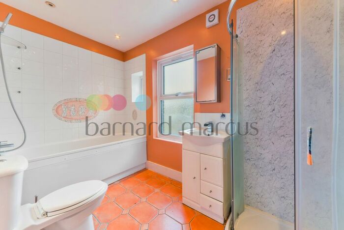 5 Bedroom Property To Rent In Warwick Road, Thornton Heath, CR7