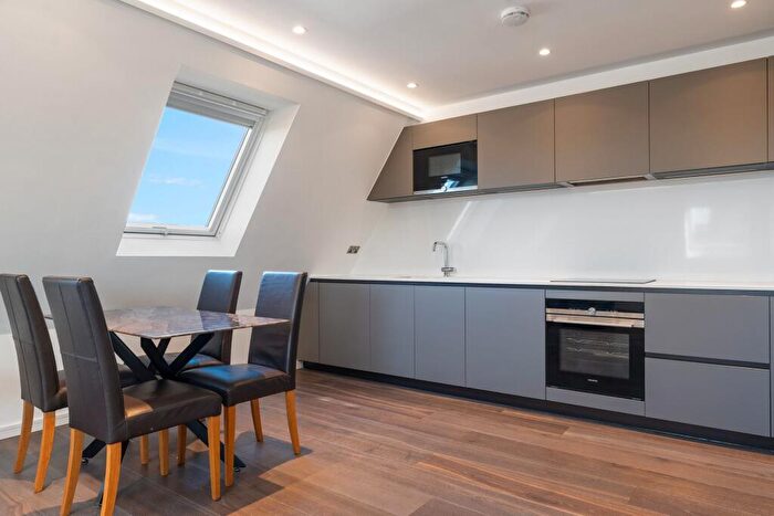 2 Bedroom Apartment To Rent In Noble House, Woodstock Road, London, NW11