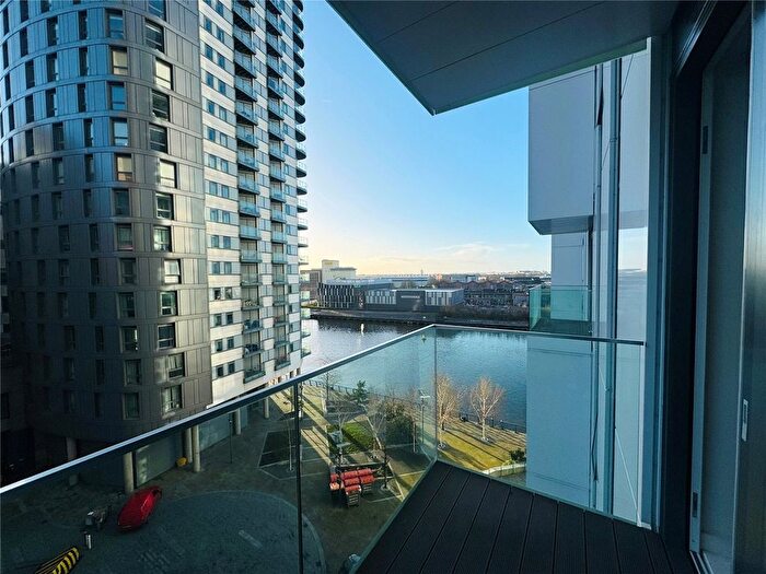 1 Bedroom Flat To Rent In Lightbox, Blue, Media City Uk, Salford, M50