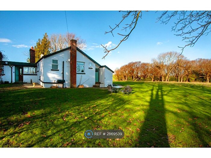 3 Bedroom Bungalow To Rent In Great Napchester Farm, Whitfield, Dover, CT15
