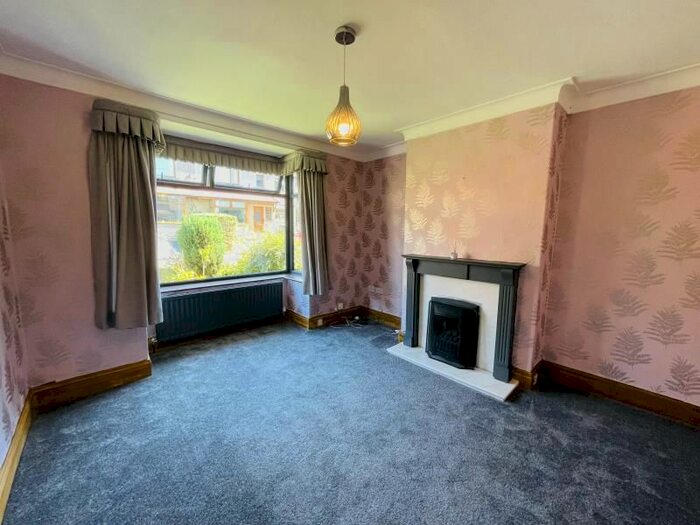 3 Bedroom Semi-Detached House To Rent In Westfield Crescent, Wrose, Shipley, West Yorkshire, BD18