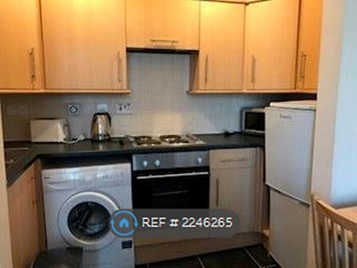 1 Bedroom Flat To Rent In Holburn Street, Aberdeen, AB10