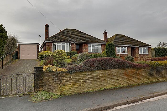 2 Bedroom Detached Bungalow For Sale In Rosliston Road, Walton-On-Trent, Swadlincote, DE12