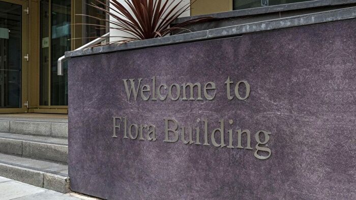 Studio To Rent In Long Street, London, E2