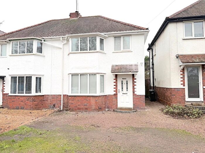 3 Bedroom Semi Detached House To Rent In South Road, Stourbridge, DY8