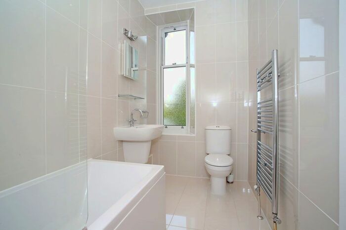 4 Bedroom Flat To Rent In Devonshire Road, Aberdeen, AB10