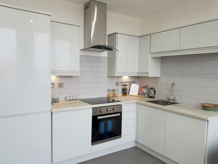 1 Bedroom Apartment To Rent In Knights House, Parade, Sutton Coldfield, B72