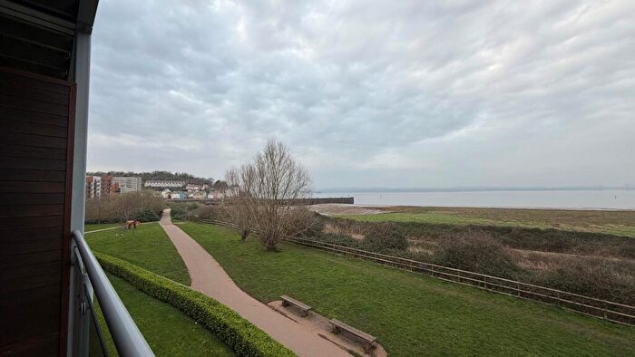 2 Bedroom Apartment To Rent In Kittiwake Drive, Portishead, BS20