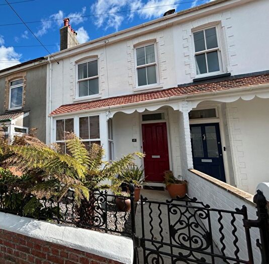 3 Bedroom Terraced House For Sale In Waverley Road, Kingsbridge, TQ7