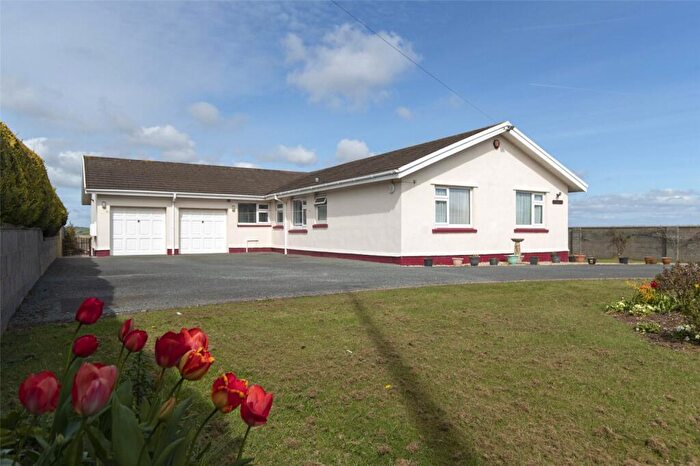 5 Bedroom Bungalow For Sale In Neyland Road, Steynton, Milford Haven, Pembrokeshire, SA73