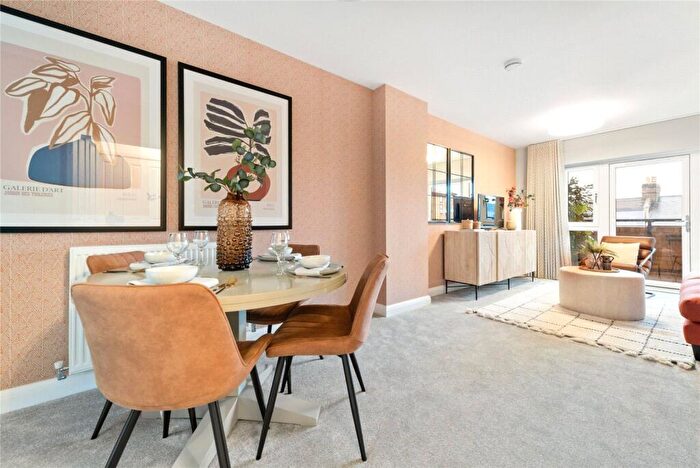 2 Bedroom Retirement Property For Sale In Spinning Wheel Way, Wallington, SM6