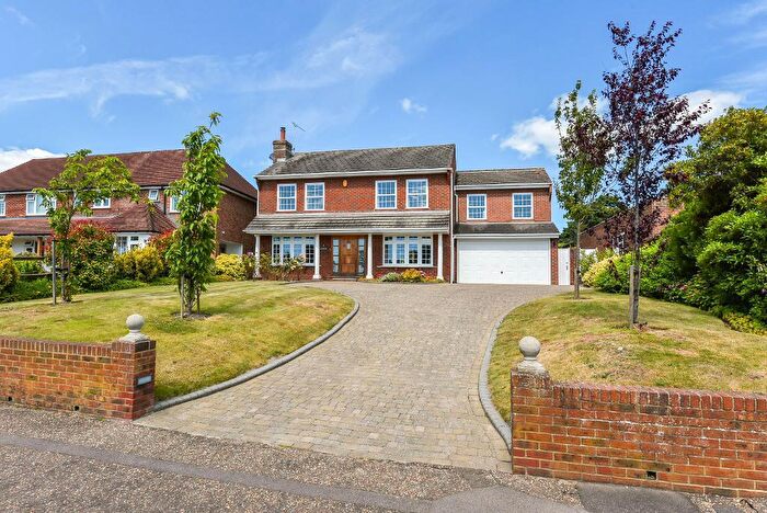4 Bedroom Detached House For Sale In Goring Road, Steyning, West Sussex, BN44