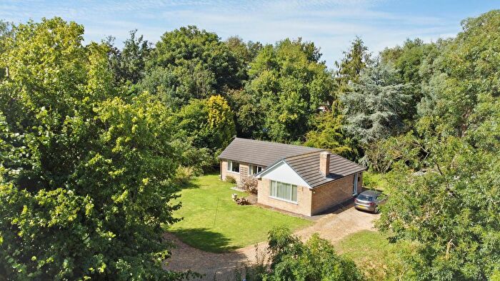 2 Bedroom Detached Bungalow For Sale In The Bungalow, Sea Dyke Way, Marshchapel, DN36