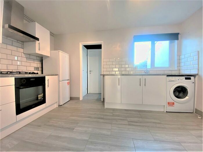 2 Bedroom Terraced House To Rent In Poynton Road, Tottenham, London, N17