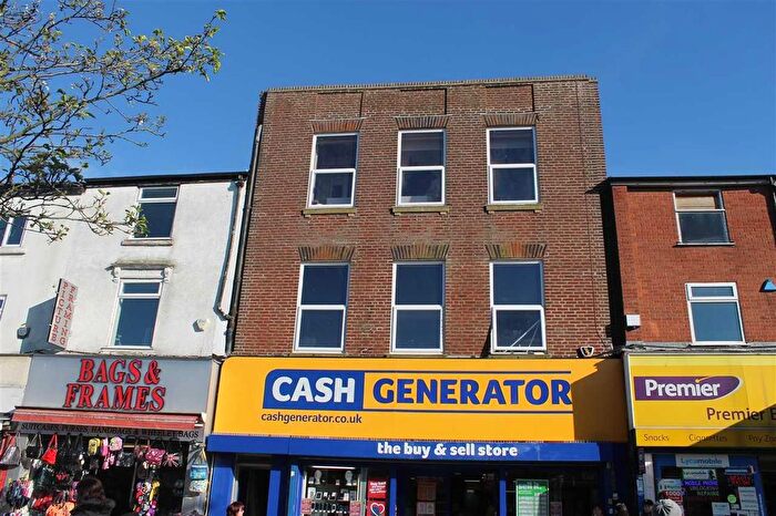 2 Bedroom Flat To Rent In Princess Parade, High Street, West Bromwich, B70