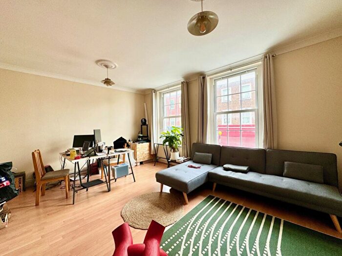1 Bedroom Flat To Rent In New North Road, Islington, N1