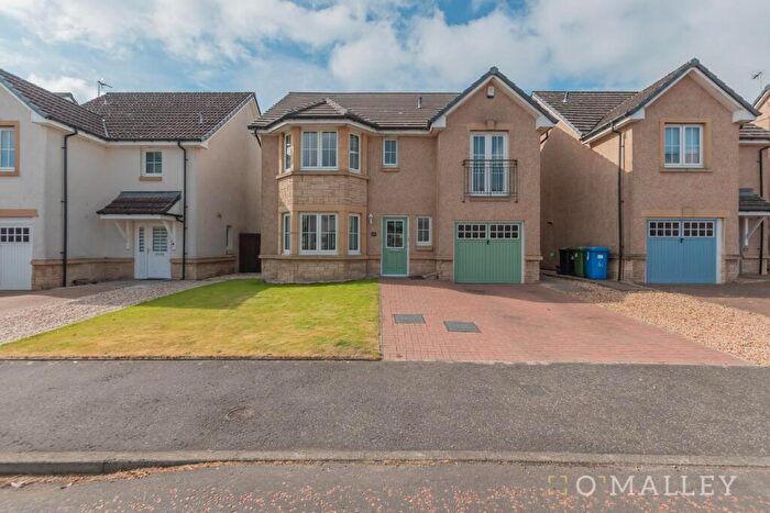 4 Bedroom Detached House For Sale In Sandpiper Meadow, Alloa, FK10