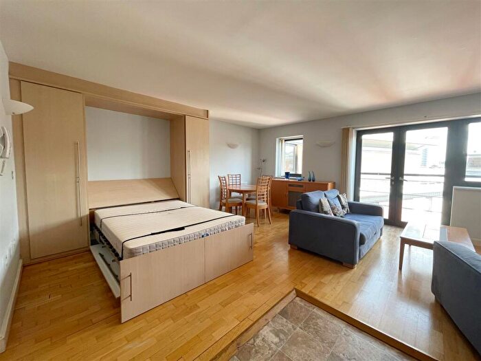 Studio To Rent In Watermarque, Browning Street, Birmingham, B16