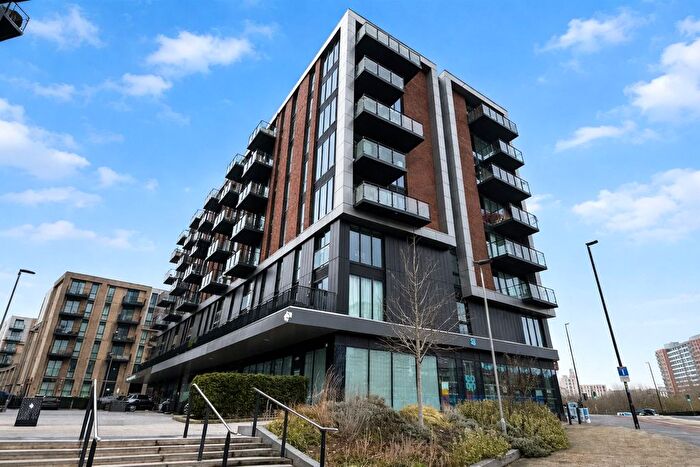 2 Bedroom Flat For Sale In Charcoal, Lockgate Sqaure, Salford, M5