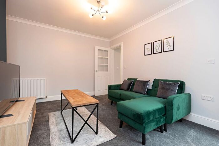 2 Bedroom Flat For Sale In Richmond Road, South Shields, NE34