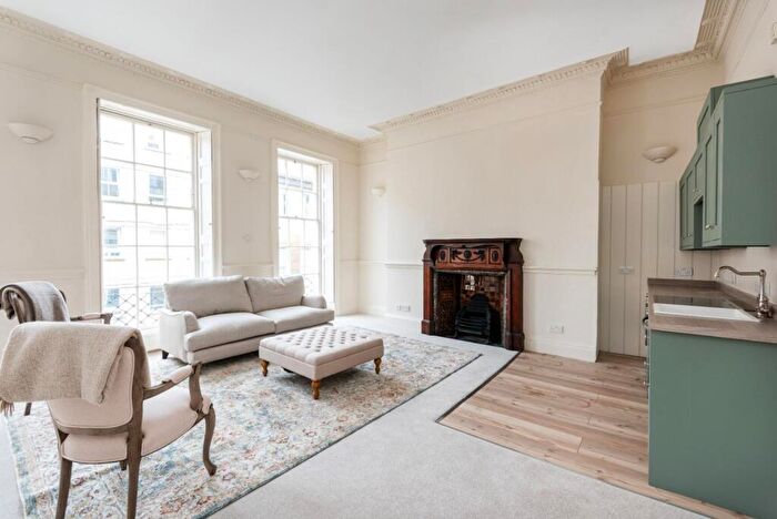 1 Bedroom Flat To Rent In Great Bedford Street, Bath, BA1