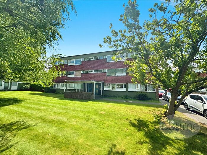 2 Bedroom Flat To Rent In Eaton Court, Boxgrove Avenue, Guildford, Surrey, GU1