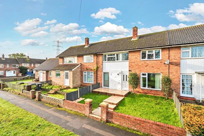 3 Bedroom Terraced House For Sale In Larkspur Road, East Malling, West Malling, ME19