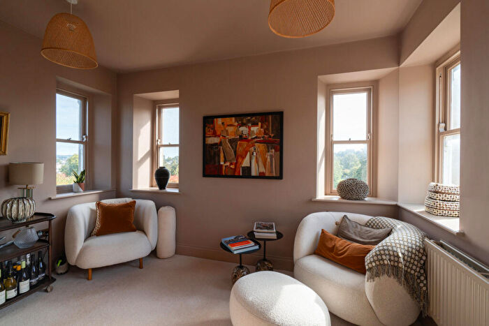 2 Bedroom Flat For Sale In Ashford's Tower, Bath, Somerset, BA2