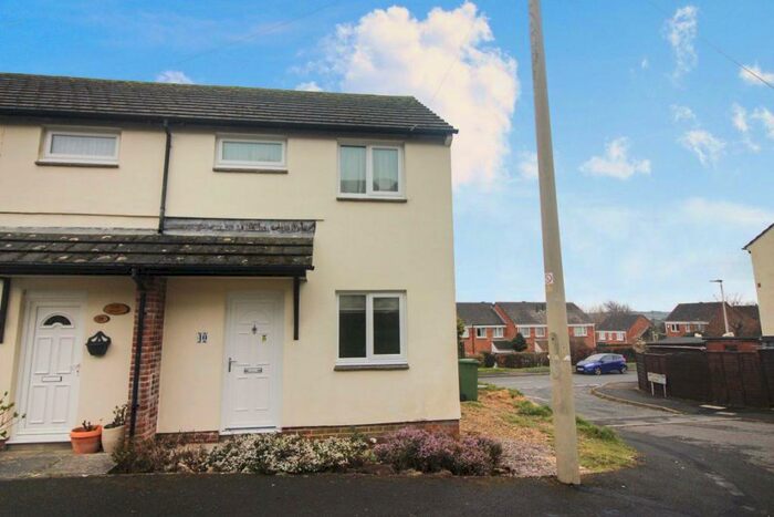 2 Bedroom House To Rent In Whiddon Valley., EX32