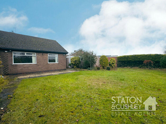 2 Bedroom Semi-Detached Bungalow For Sale In Heathland Close, Mansfield, NG18