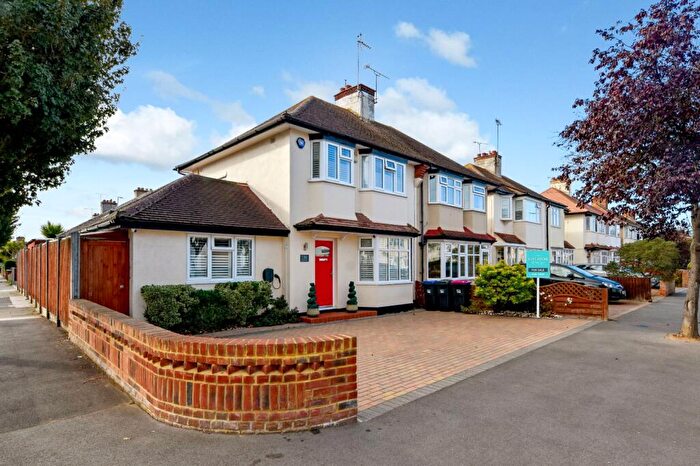 3 Bedroom Semi-Detached House For Sale In Caulfield Road, Shoeburyness, Essex, SS3