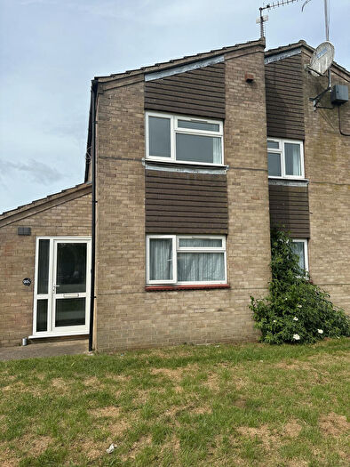 2 Bedroom Maisonette To Rent In Market Deeping, Peterborough, Cambridgeshire, PE6