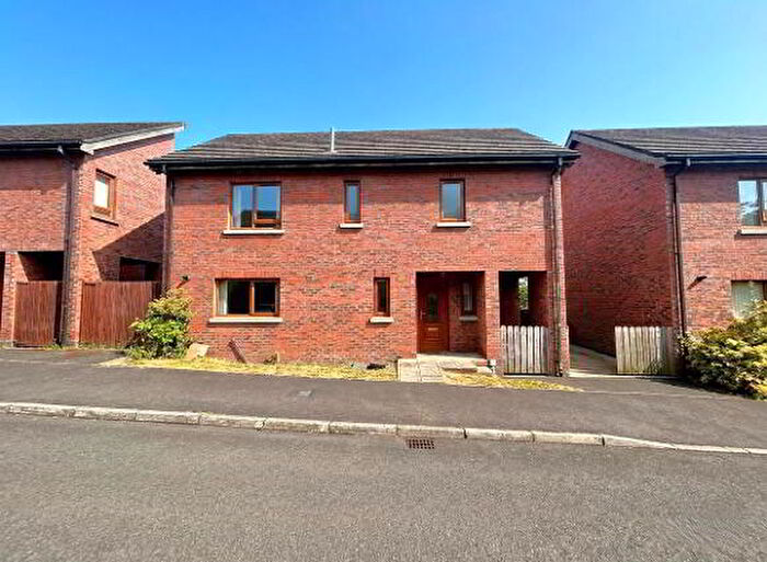 4 Bedroom Semi-Detached House For Sale In Altnagarron Mews, Belfast, BT13