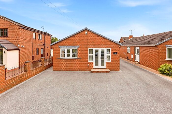 2 Bedroom Bungalow For Sale In Moorhouse Court Mews, South Elmsall, WF9