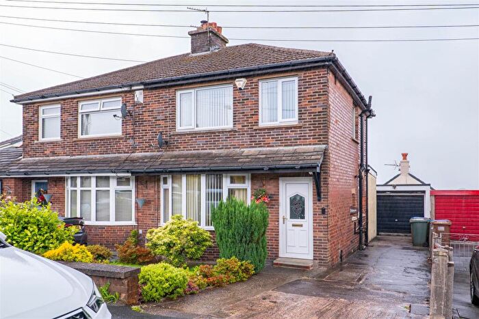 3 Bedroom Semi Detached House For Sale In Carleton Road, Chorley, PR6