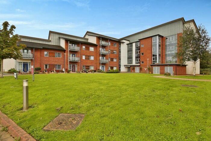 2 Bedroom Flat For Sale In Hartfields, Hartlepool, TS26