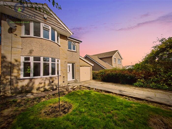 3 Bedroom Detached House To Rent In View Road, Keighley, West Yorkshire, BD20