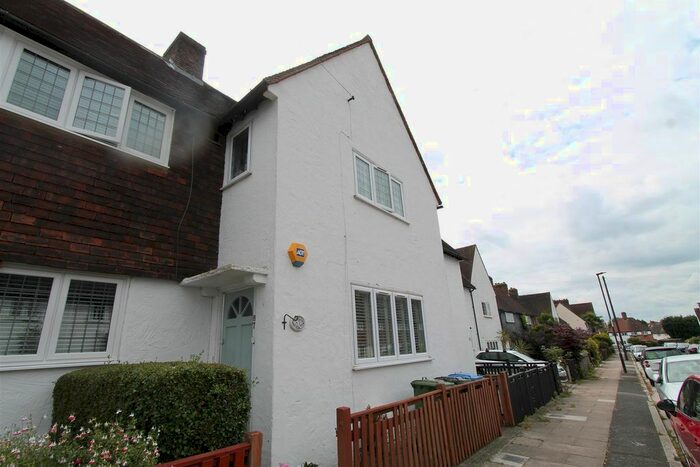 2 Bedroom Terraced House To Rent In Arsenal Road, London, SE9