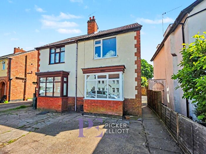 2 Bedroom Semi-Detached House To Rent In Byron Street, Barwell, LE9
