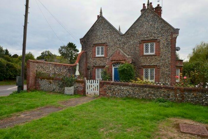 2 Bedroom Semi-Detached House To Rent In Bridge Street, Saffron Walden, CB10