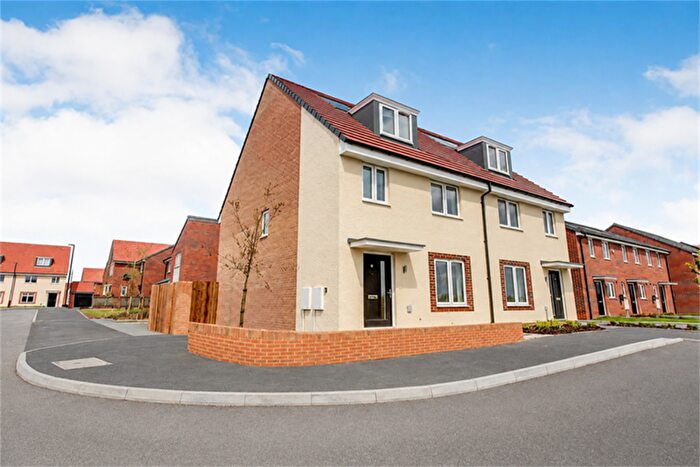 4 Bedroom Semi-Detached House To Rent In Bedroom Semi Detached House In Buttercup Avenue, Newcastle, NE13