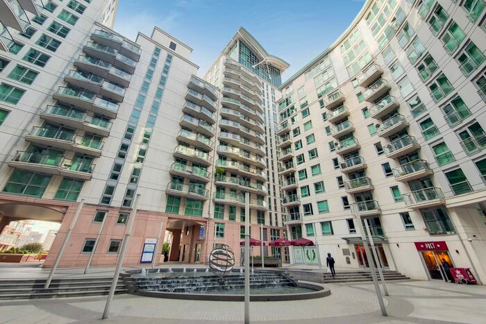 2 Bedroom Flat To Rent In St. George Wharf, Vauxhall, London, SW8