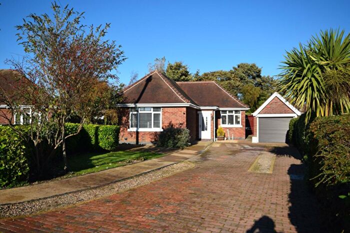 3 Bedroom Detached Bungalow For Sale In Hesketh Crescent, Skegness, PE25