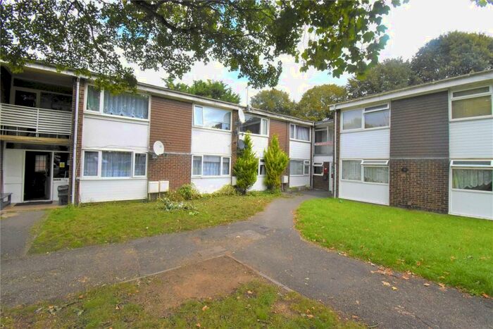 1 Bedroom Apartment To Rent In Chester Street, Reading, Berkshire, RG30