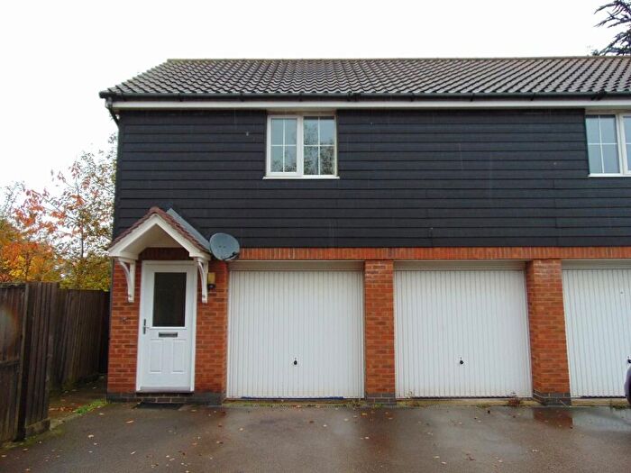 2 Bedroom Flat To Rent In Whistlefish Court, NR5