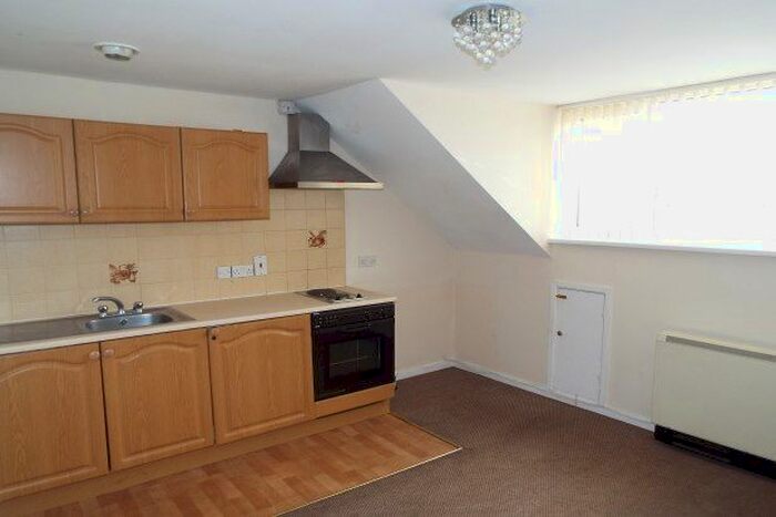 1 Bedroom Flat To Rent In Brownhills, Walsall, WS8