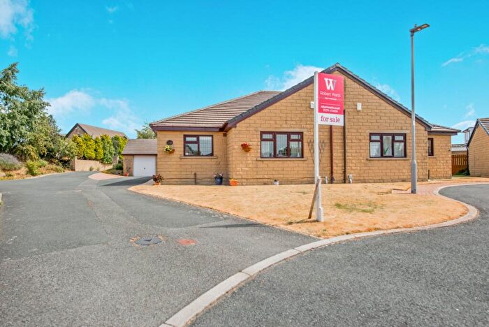2 Bedroom Bungalow For Sale In Kentmere, Wrose, Bradford, BD2