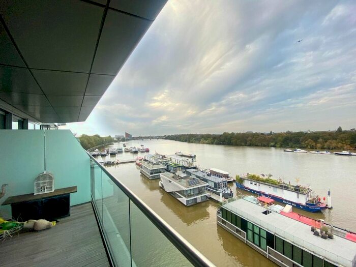 2 Bedroom Flat To Rent In Riverside Quarter, London, SW18