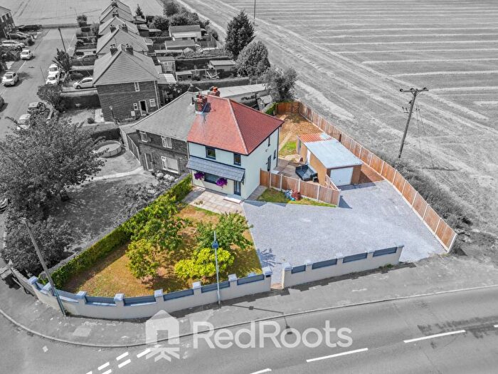 3 Bedroom Semi-Detached House For Sale In Town View Avenue, Scawsby, Doncaster, South Yorkshire, DN5