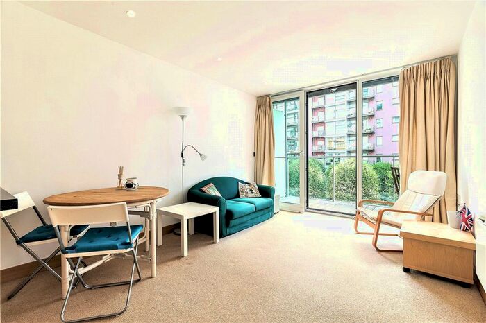 1 Bedroom Flat To Rent In Eustace Building, Queenstown Road, London, SW11